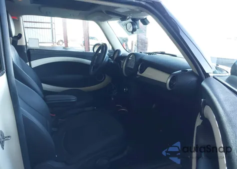 2014 Mini Clubman Cooper z USA, uszkodzony, nr VIN WMWZF3C55ET492283